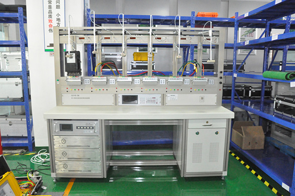 Tres Phase Energy Meter Test Bench